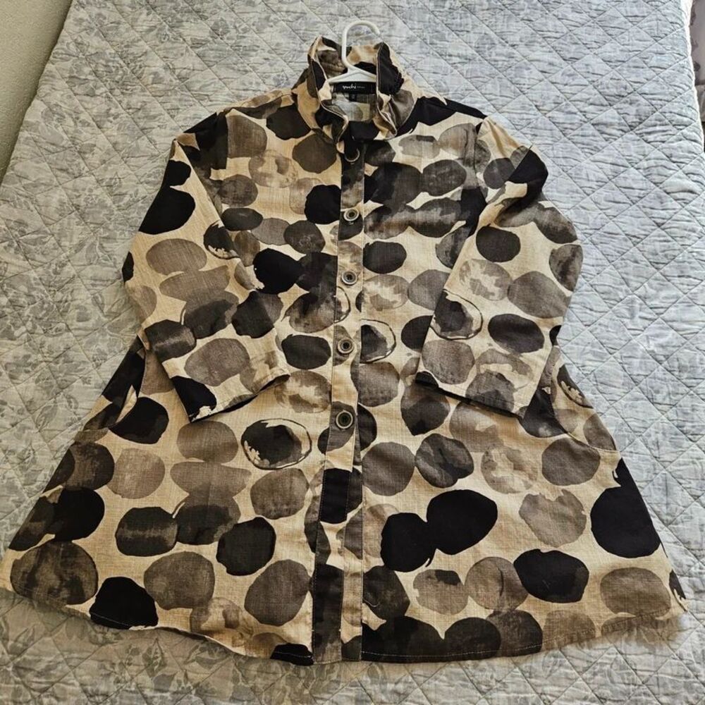 Camouflage Light Jacket – Neutral Camo Pattern